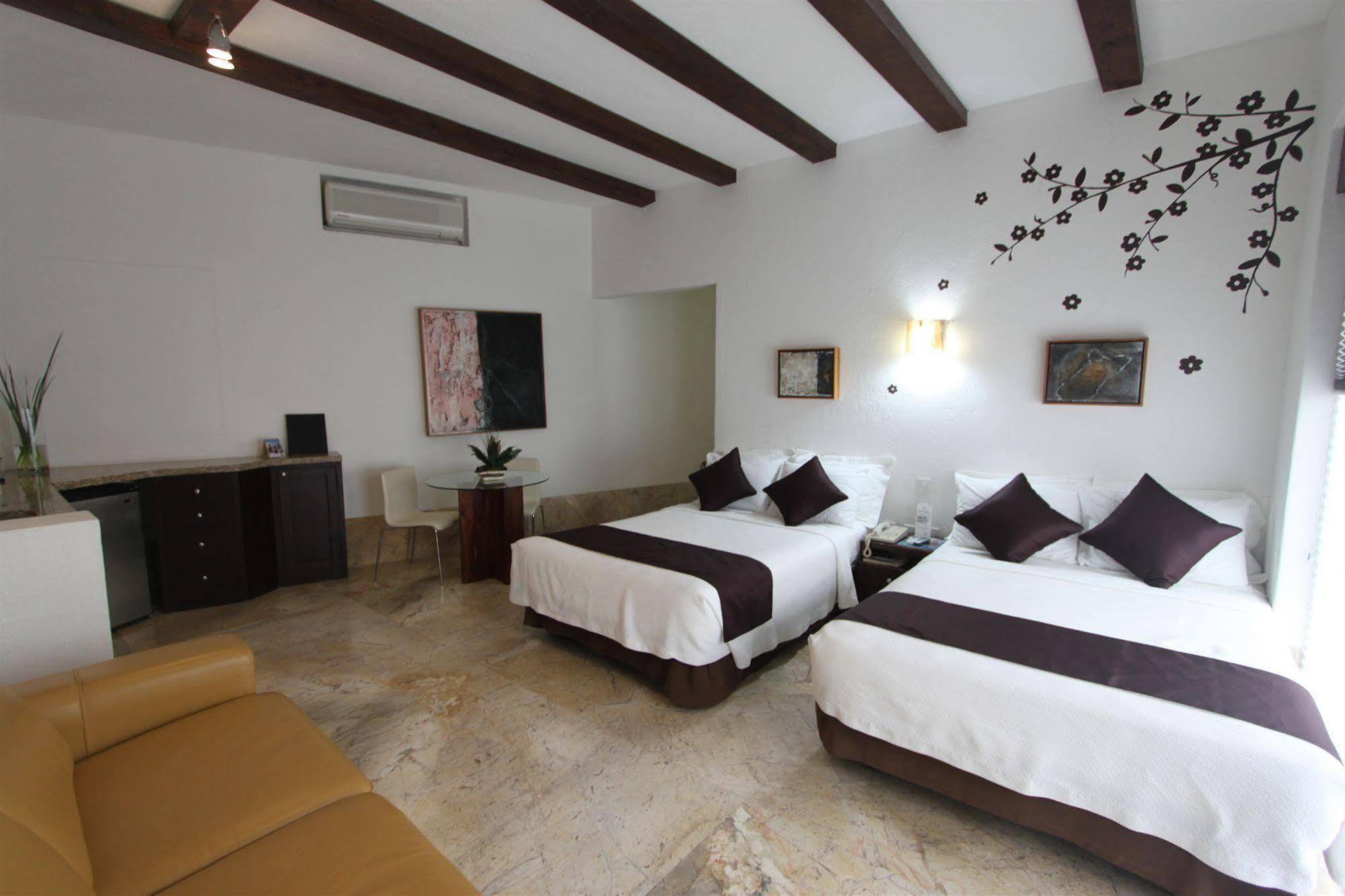 Hotel & Spa Dona Urraca سان ميغيل دي الليندي المظهر الخارجي الصورة